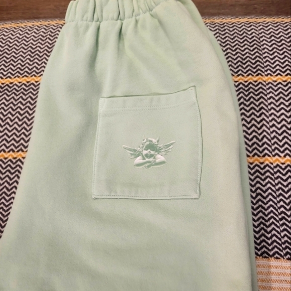 Boys Lie | Get Blocked Sweatpants - Picture 3 of 6